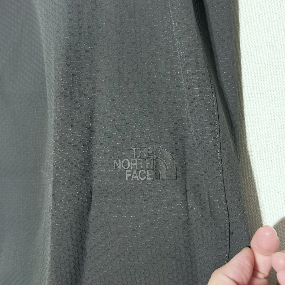 The North Face Hiking Pants Mens‎ 38 Gray Stretch Outdoor Trail Tech Gorpcore